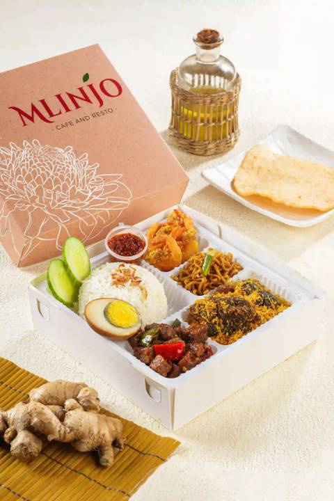Mlinjo Signature Box Putih Dendeng
