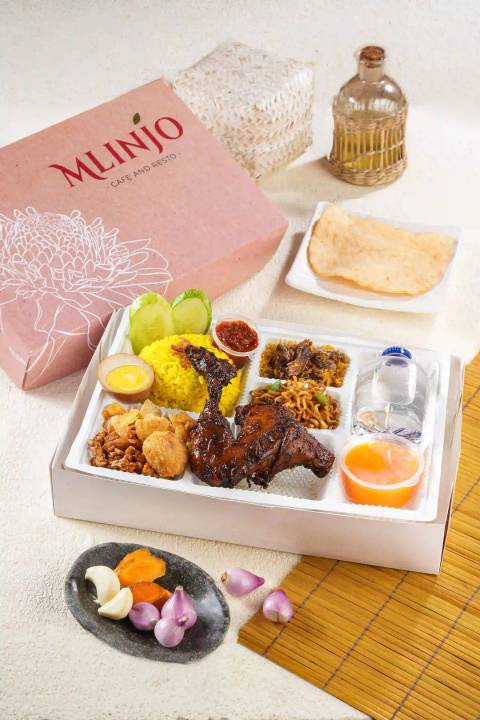 Mlinjo Premium Box Kuning Ayam Bakar 4