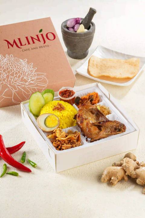 Mlinjo Signature Box Kuning Ayam Kalasan