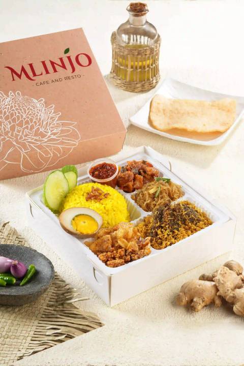 Mlinjo Signature Box Kuning Dendeng