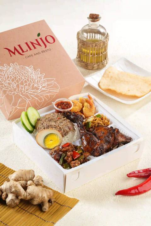 Mlinjo Signature Box Megono Ayam Bakar