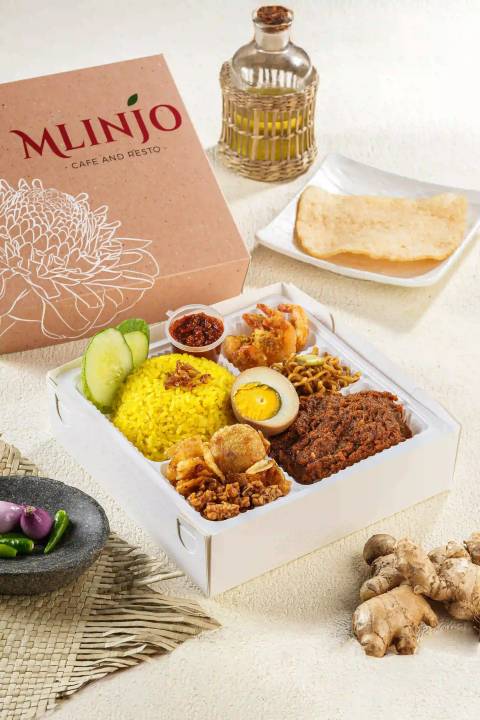 Mlinjo Signature Box Kuning Rendang