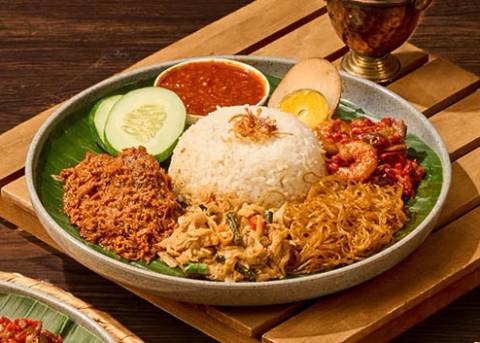 Nasi Megono Rebung Rendang