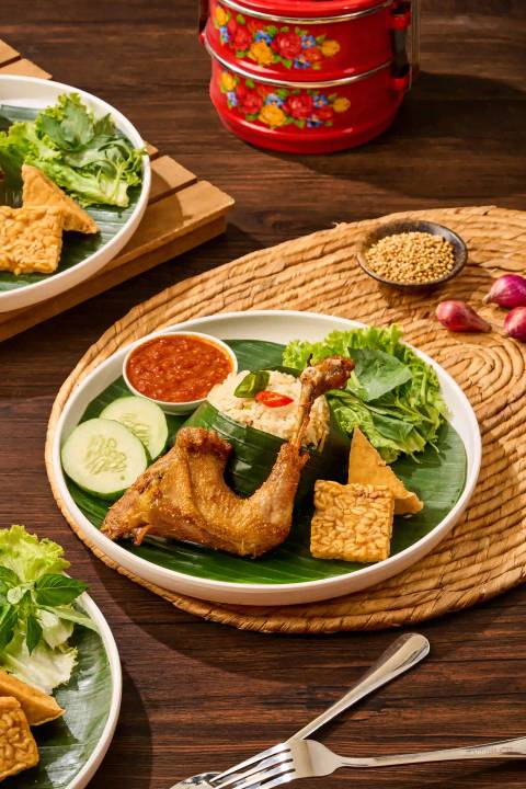 Nasi Liwet Ayam Kalasan