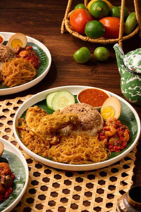 Nasi Megono Nangka Ayam Goreng